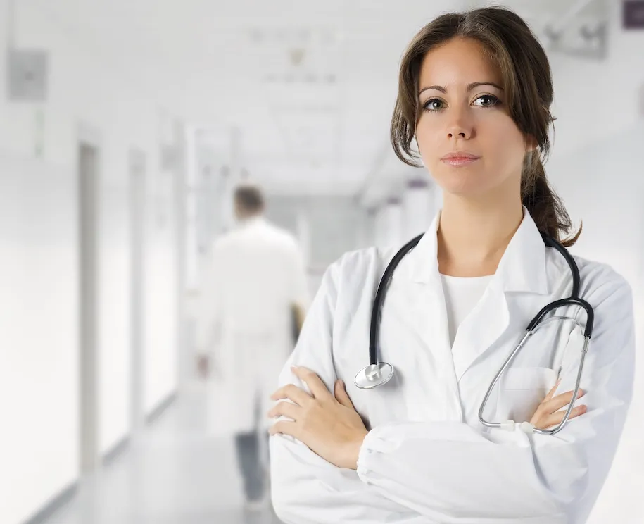 Physician reviewing full-body MRI results as part of comprehensive longevity screening at Rewind Anti-Aging Miami